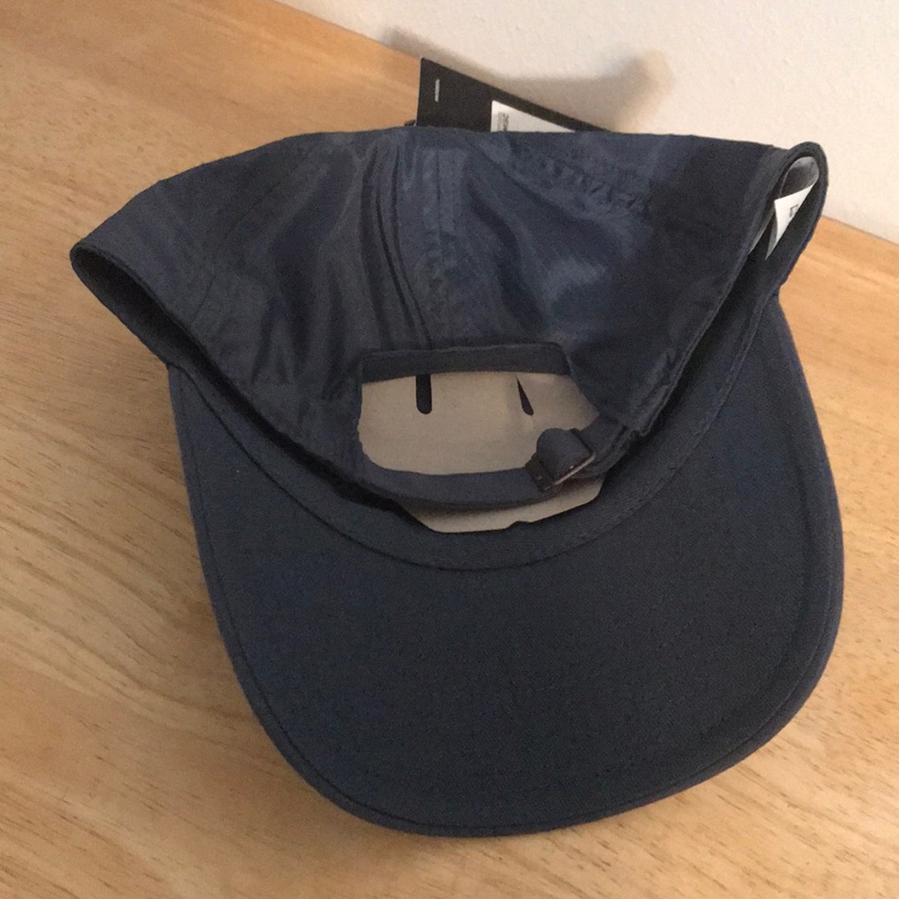 Nike Performance Hat - Picture 3 of 3